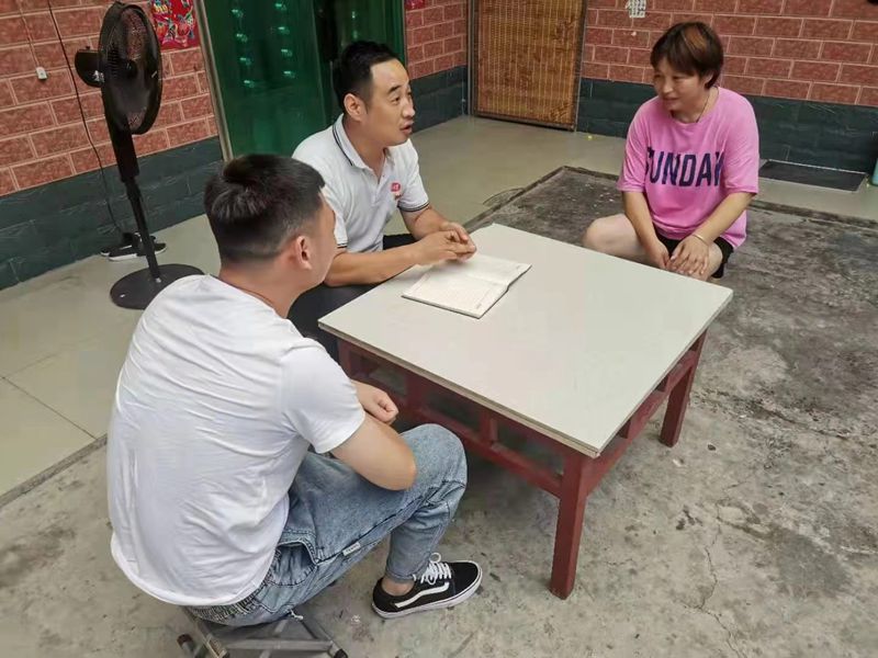 博農乳業(yè)黨支部扎實開展“入戶訪民情、我來辦實事”活動